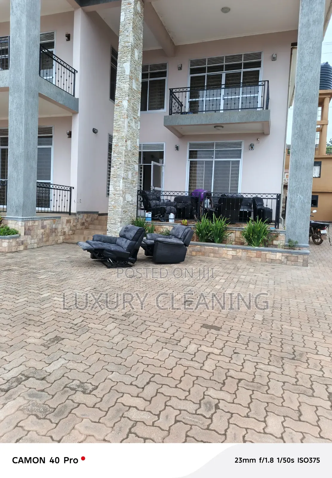 Recliner Sofa Cleaning Services in Akright