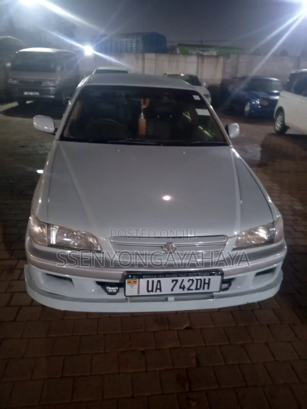 Toyota Premio 2001 Silver