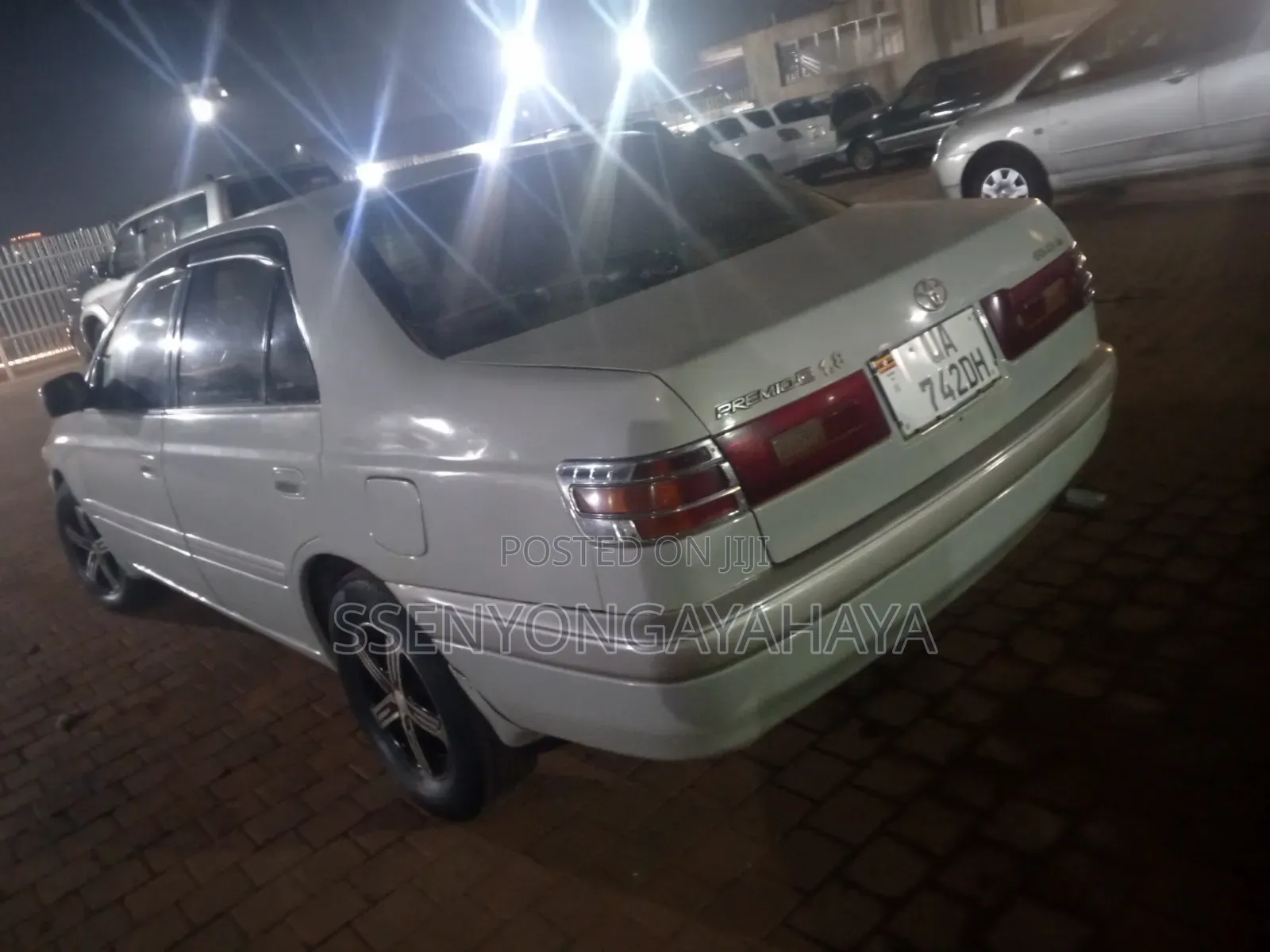 Toyota Premio 2001 Silver