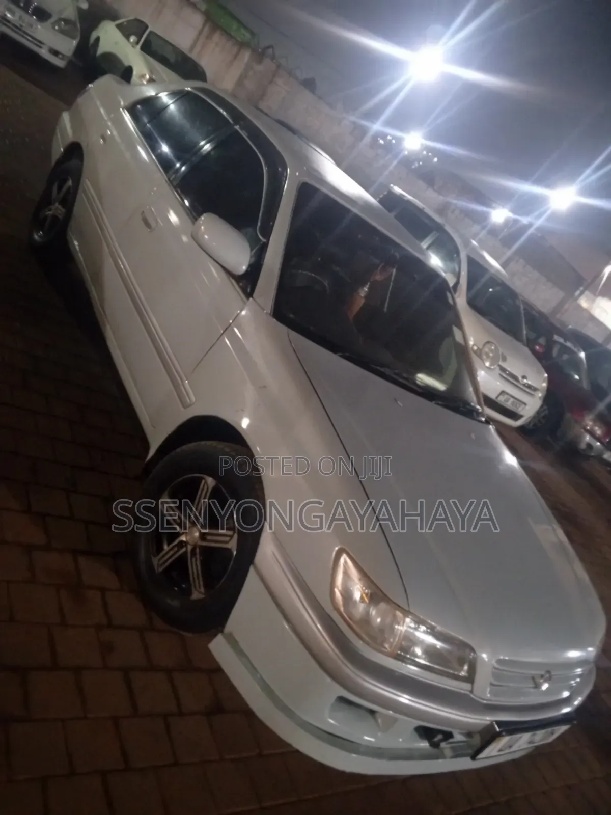 Toyota Premio 2001 Silver