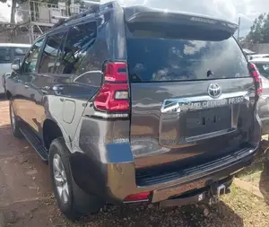 Toyota Land Cruiser Prado 2022 Gray
