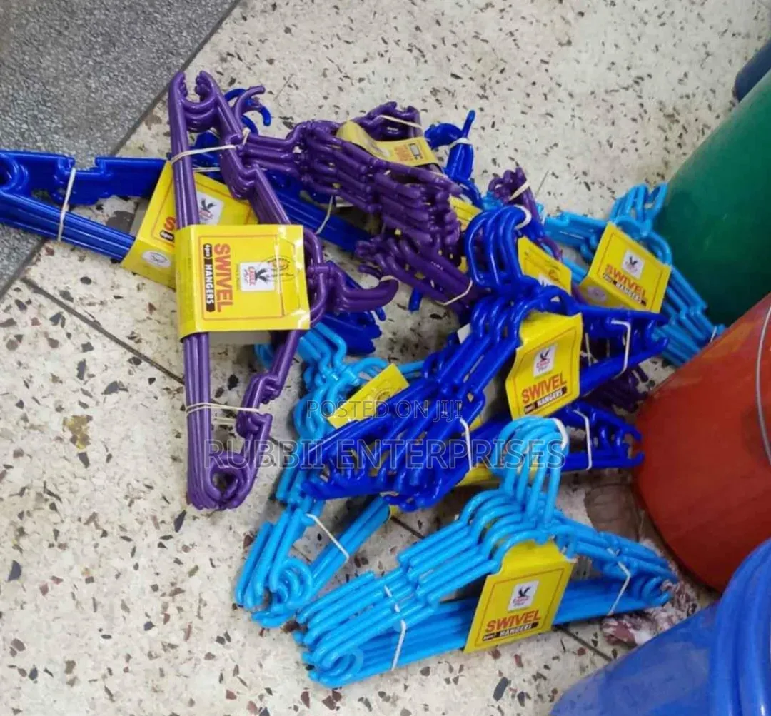 Plastic Hanger ~12pcs
