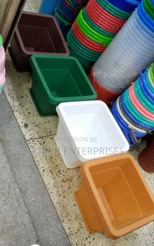 Square Flower Pot