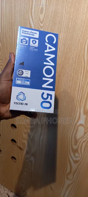 New Tecno Camon 50 256 GB Green