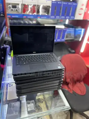 Laptop Dell Latitude 7480 8GB Intel Core i7 SSHD (Hybrid) 256GB