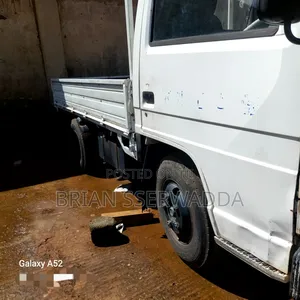 Isuzu Elf Mini Truck