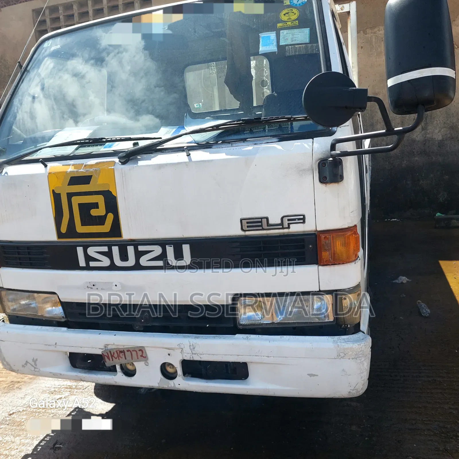 Isuzu Elf Mini Truck