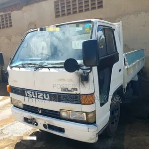 Isuzu Elf Tipper