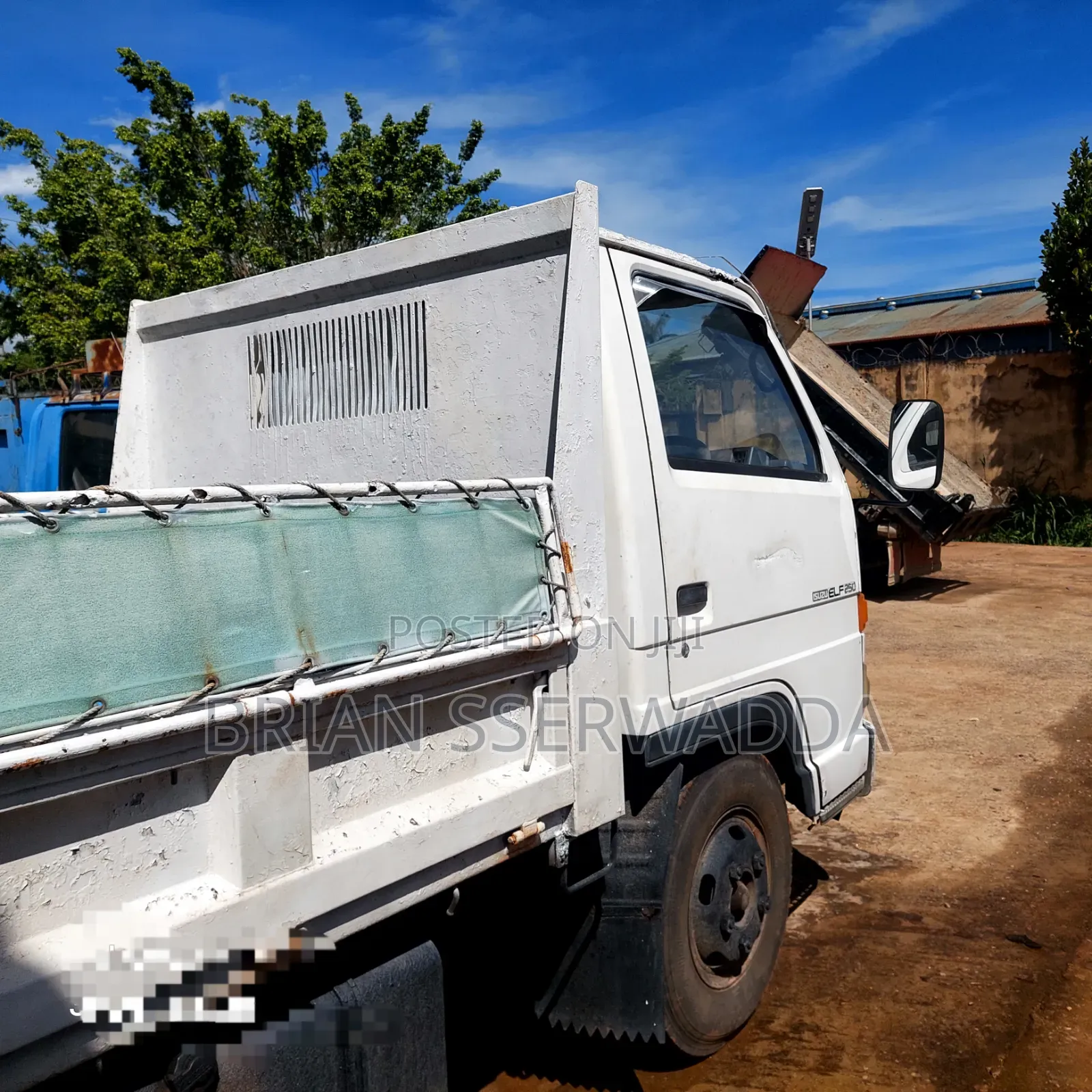 Isuzu Elf Tipper