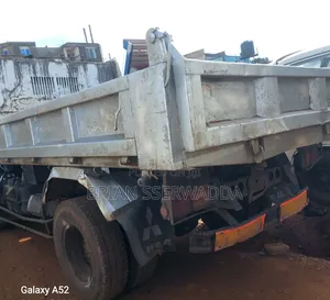 Fuso Fighter Mignon