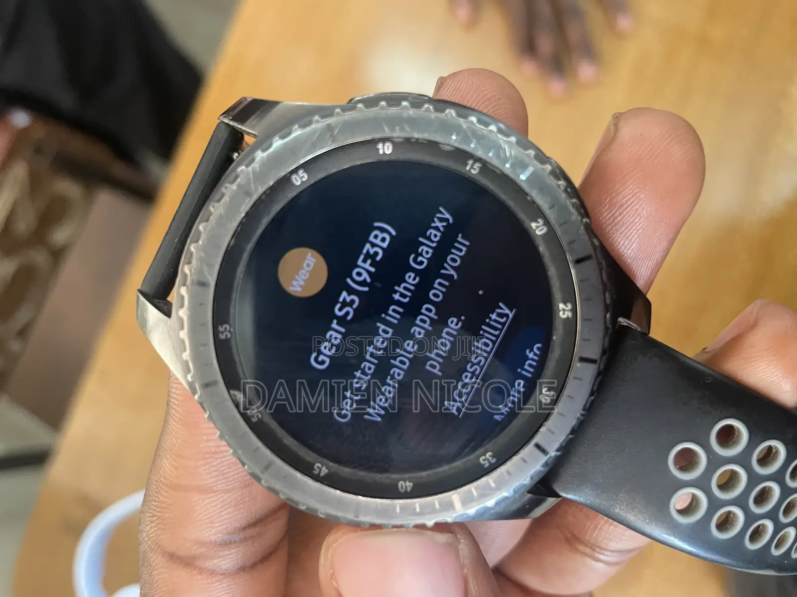 Samsung Gear S3 Frontier Smartwatch (Black)
