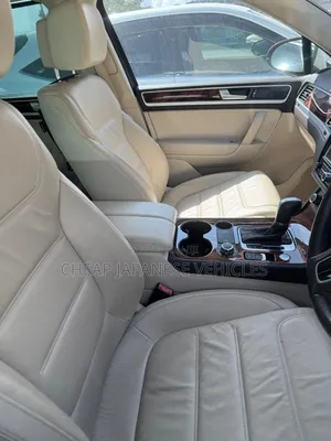 Volkswagen Touareg V6 Sport 2013 White