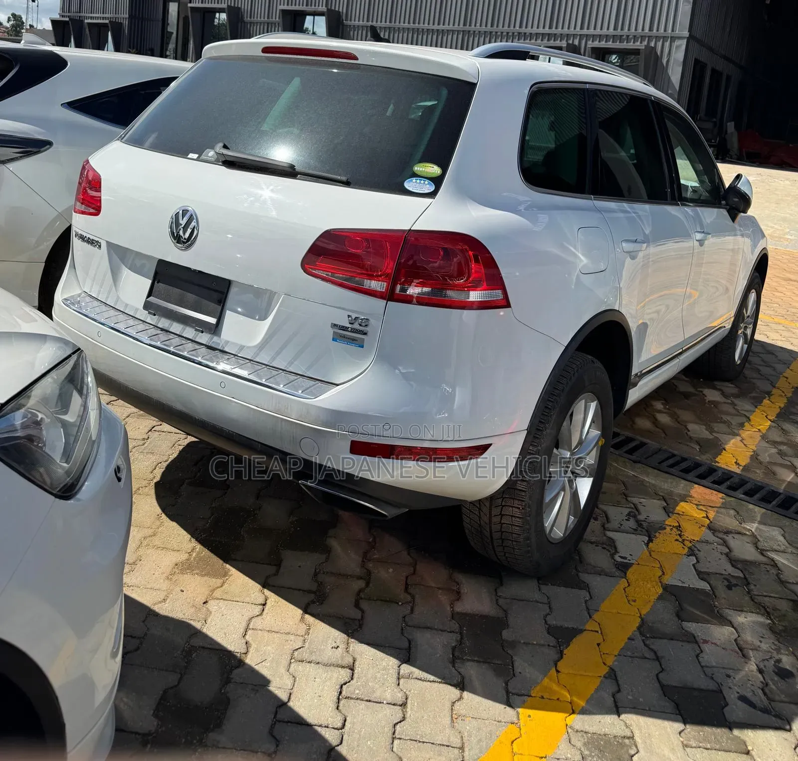 Volkswagen Touareg V6 Sport 2013 White