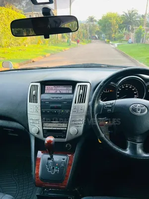 Toyota Harrier 2.4 2010 Silver