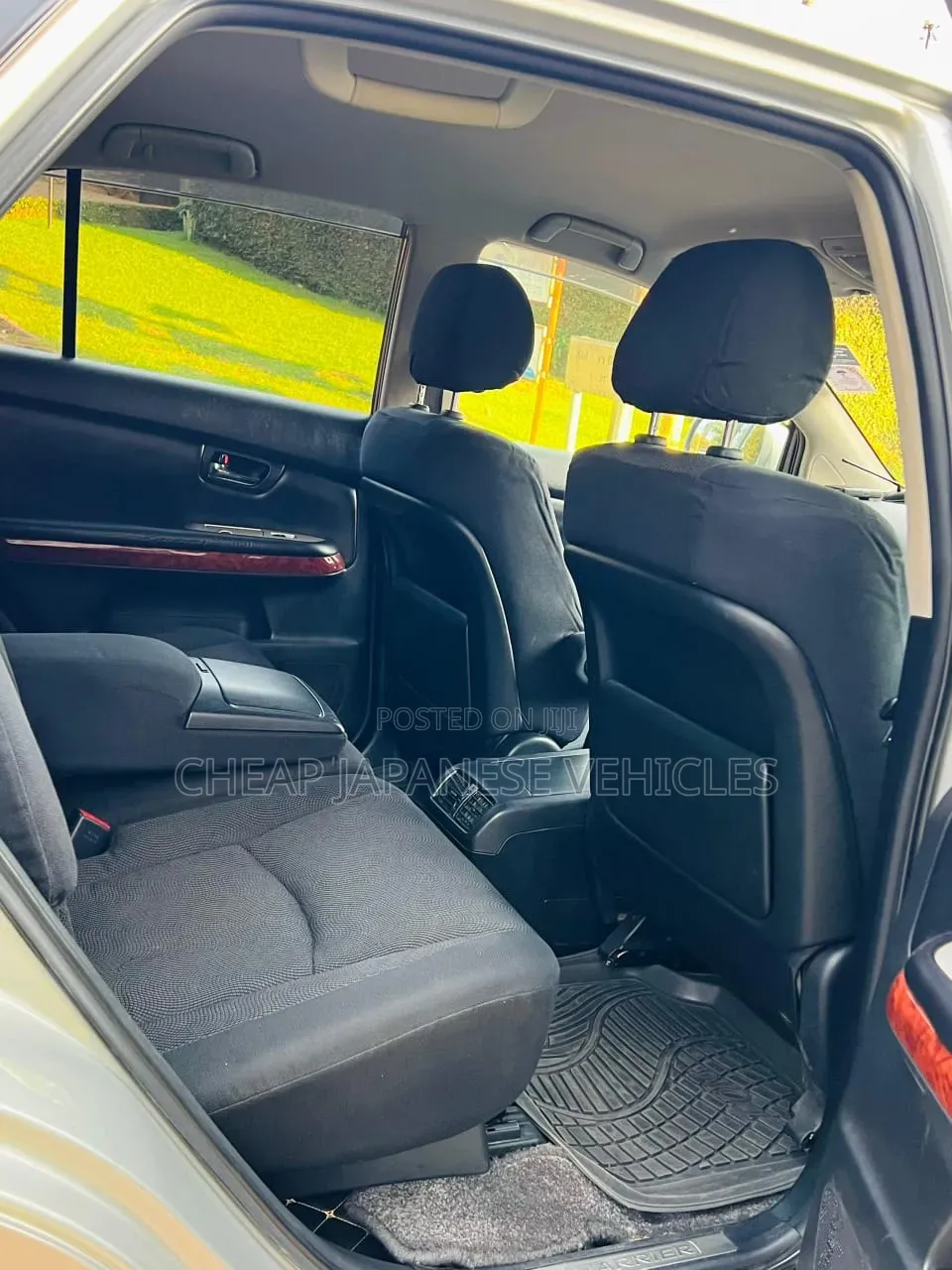 Toyota Harrier 2.4 2010 Silver