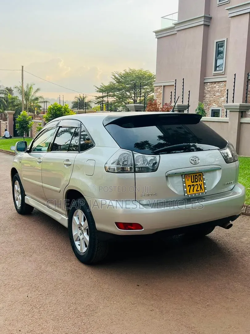 Toyota Harrier 2.4 2010 Silver