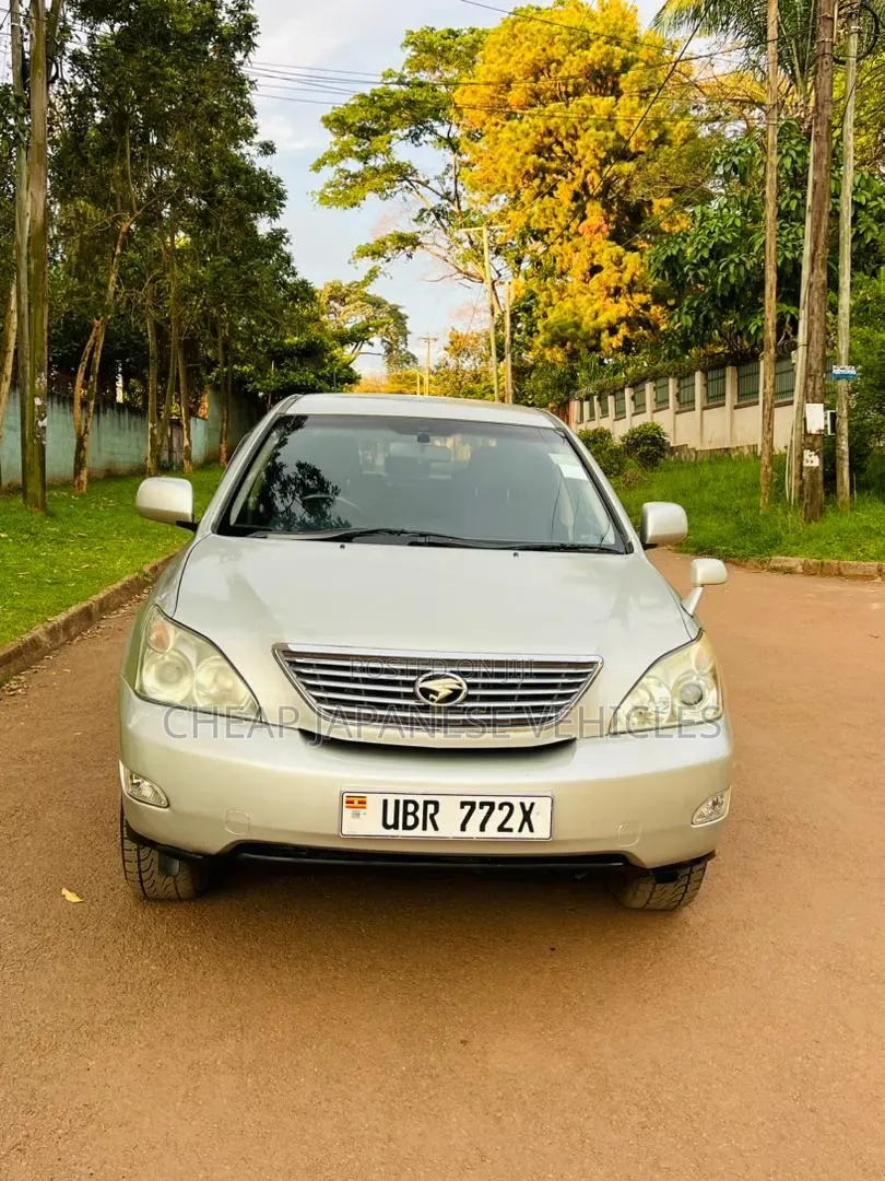 Toyota Harrier 2.4 2010 Silver