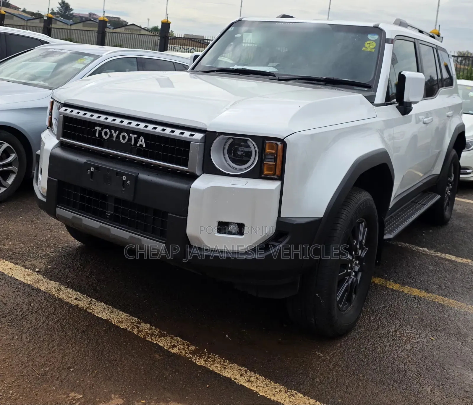 Toyota Land Cruiser Prado 2.7 2024 White
