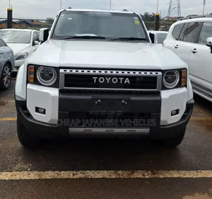 Toyota Land Cruiser Prado 2.7 2024 White