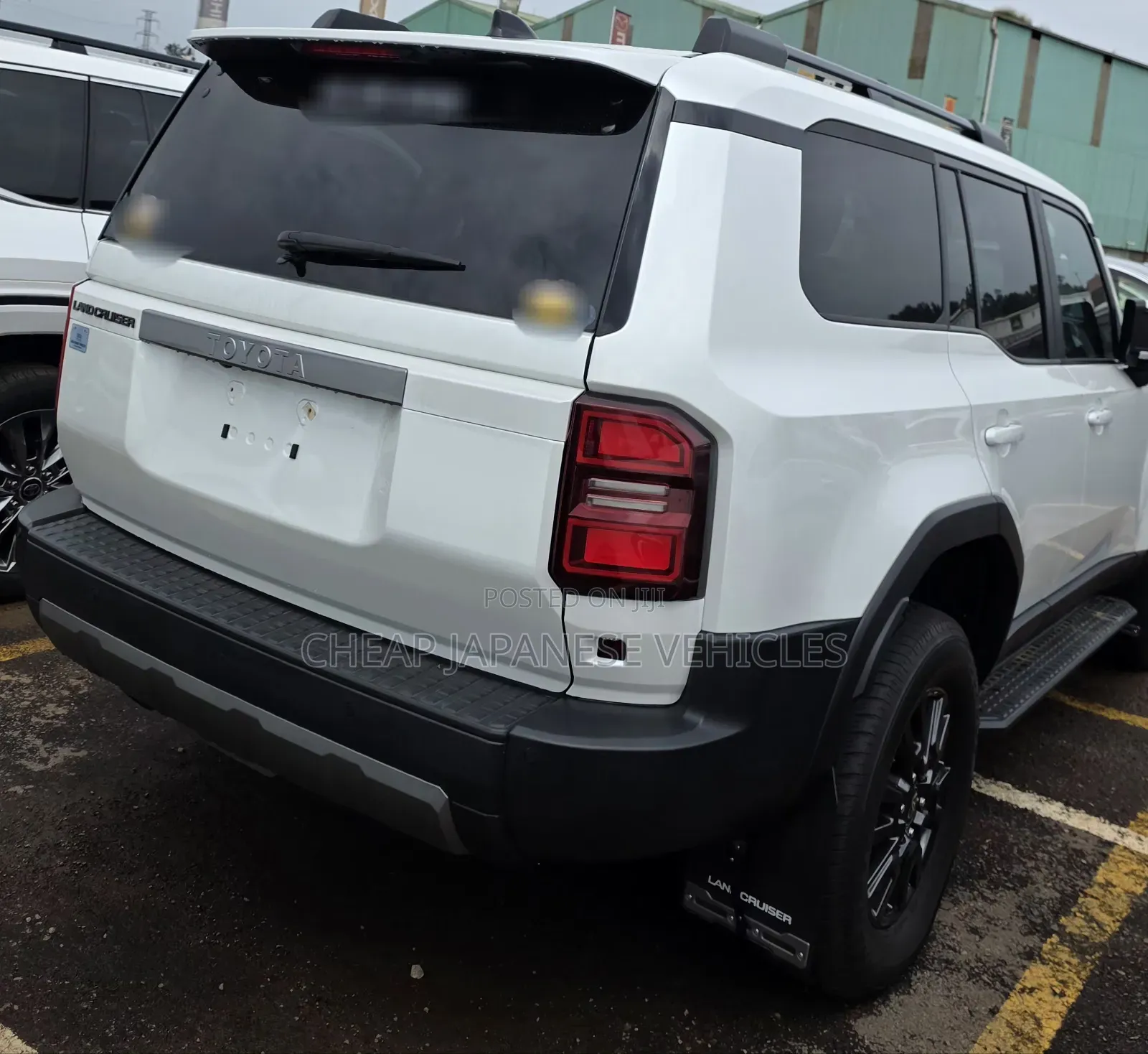 Toyota Land Cruiser Prado 2.7 2024 White