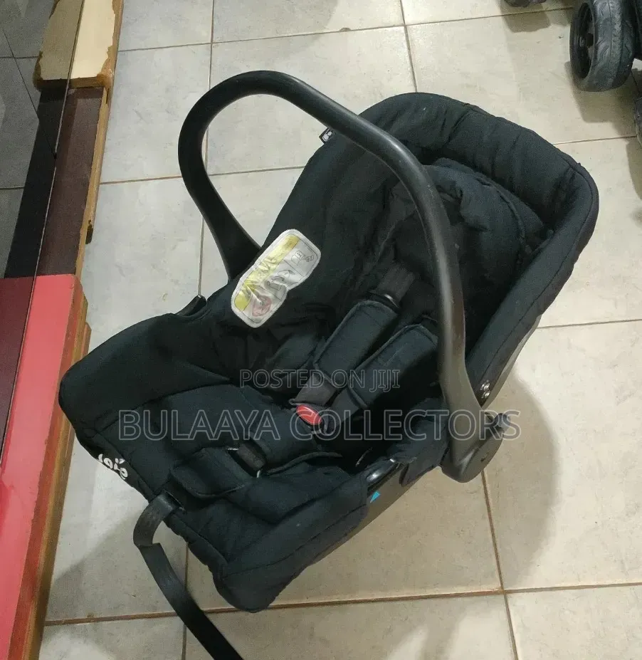 Joie Group 0+ Car Seat for Newborns and Infants, 0-13 Kg.