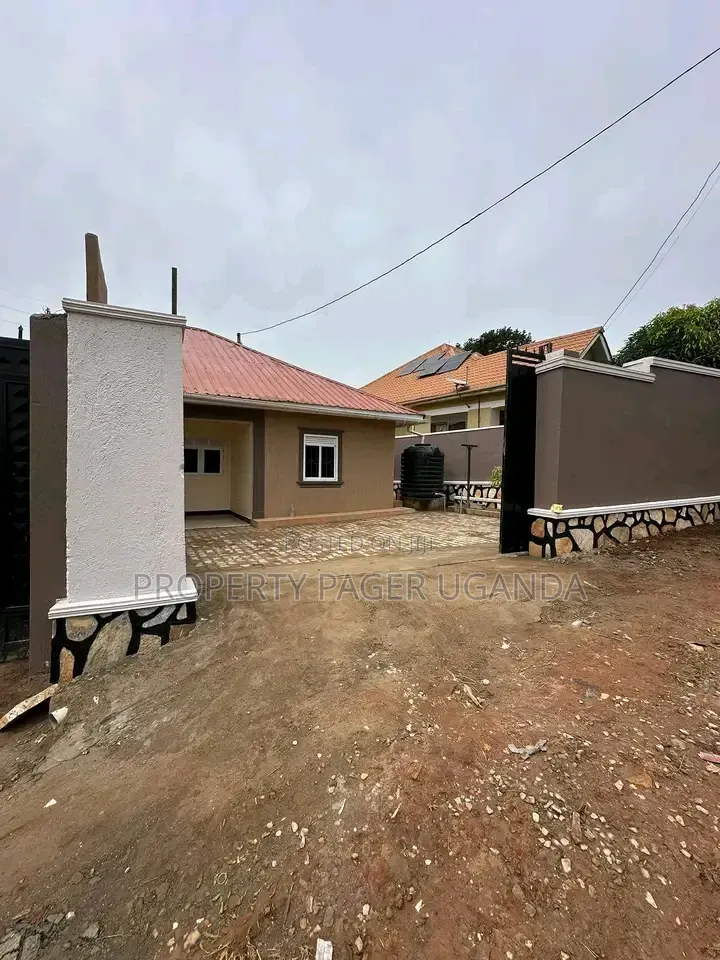 3bdrm House in Kira-Mulawa for sale