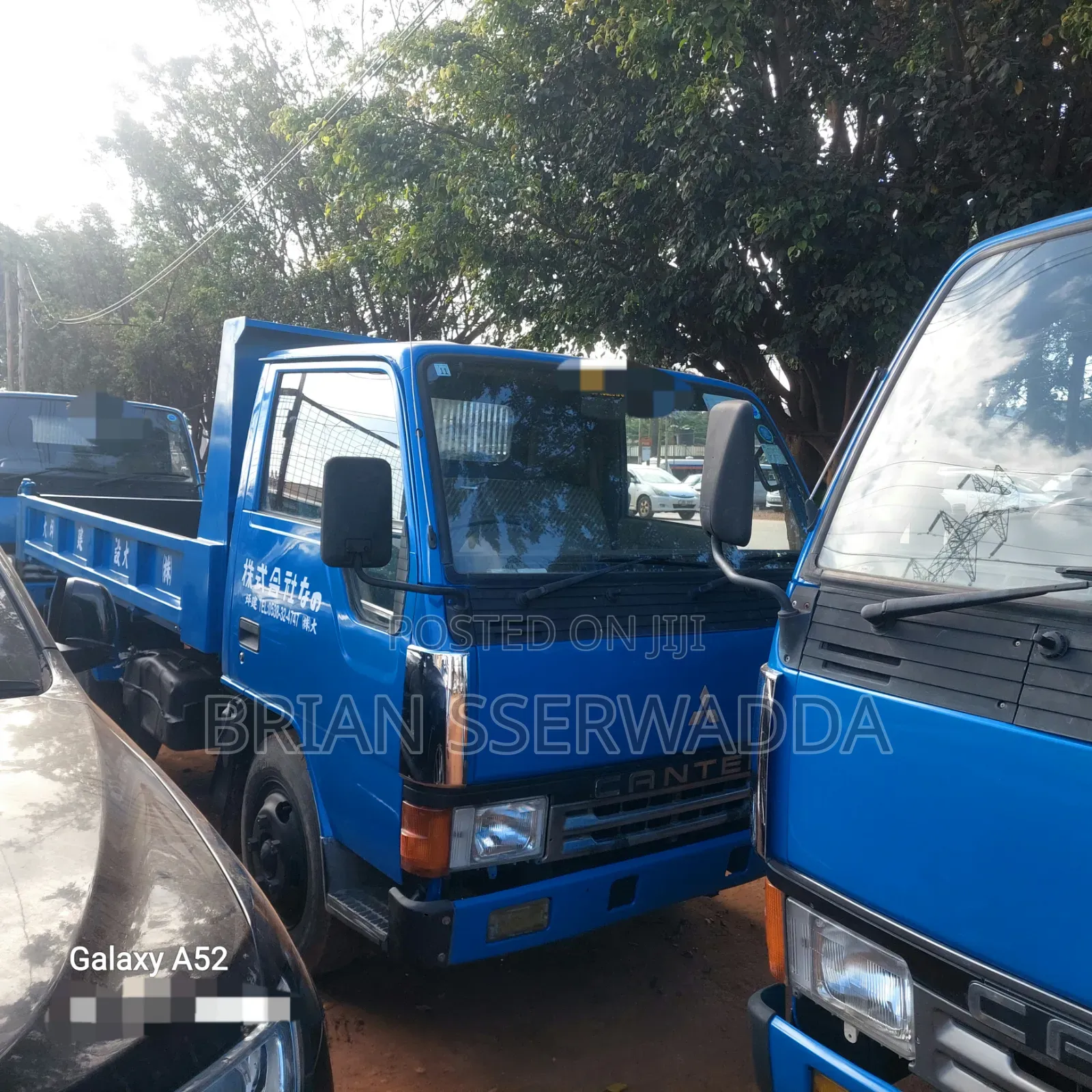 Mitsubishi Canter 1990 Blue