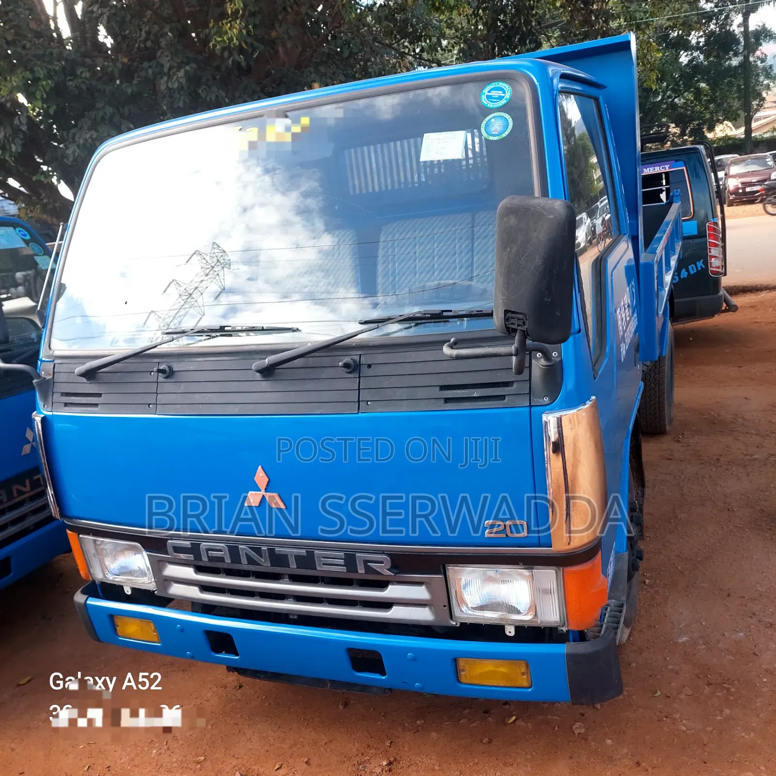 Mitsubishi Canter 1990 Blue