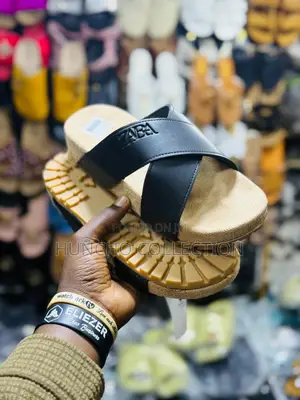 Zara Causal Shoes