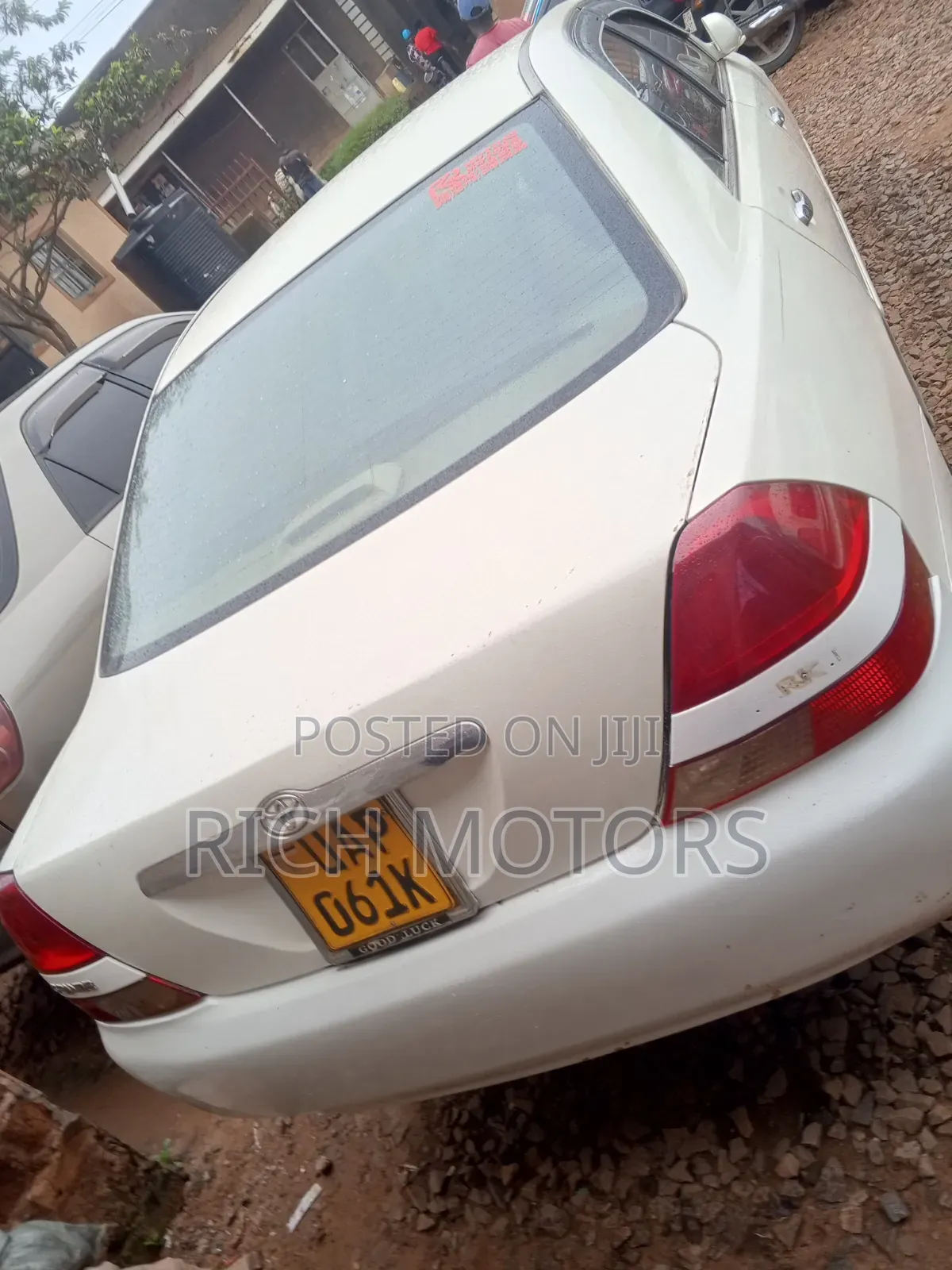 Toyota Mark II 2.0 AWD 2002 White