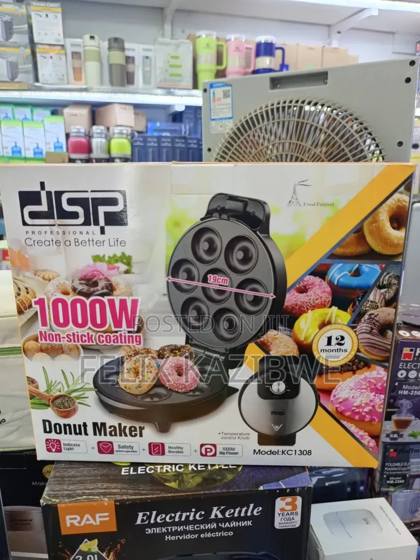 DSP Professional 1000w Non-Stick Donut Maker.