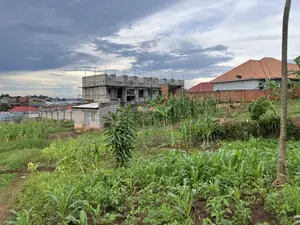 Land at Bukasa, Kirinya 18 Decimals