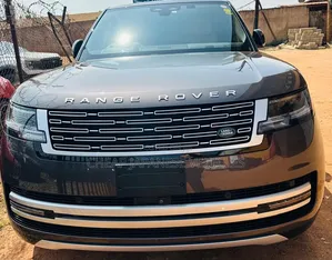 Land Rover Range Rover Vogue 2024 Beige