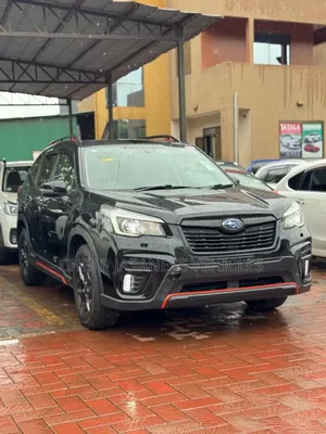 Subaru Forester Premium AWD 2019 Black