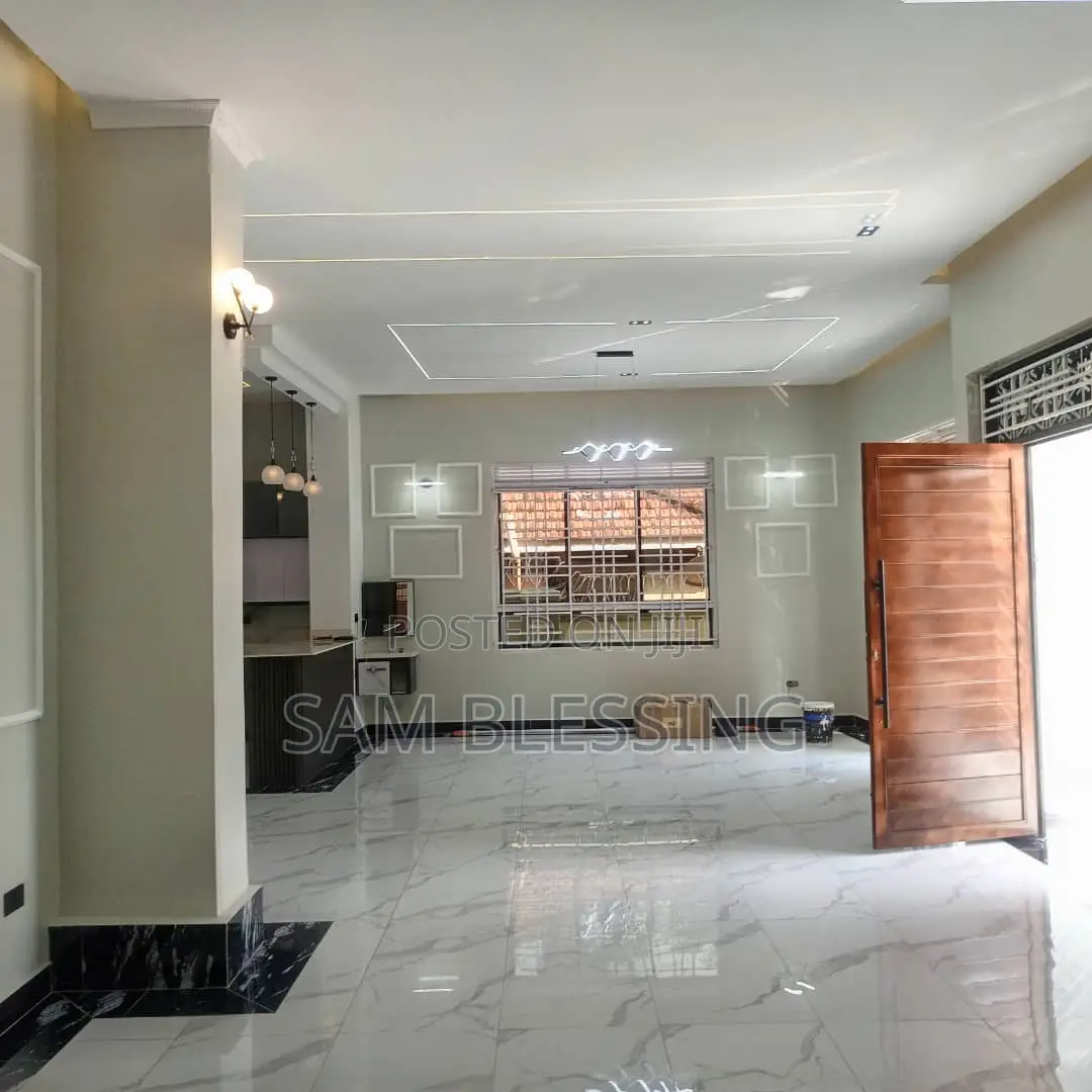 4bdrm House in Arkright City, Central Division for sale