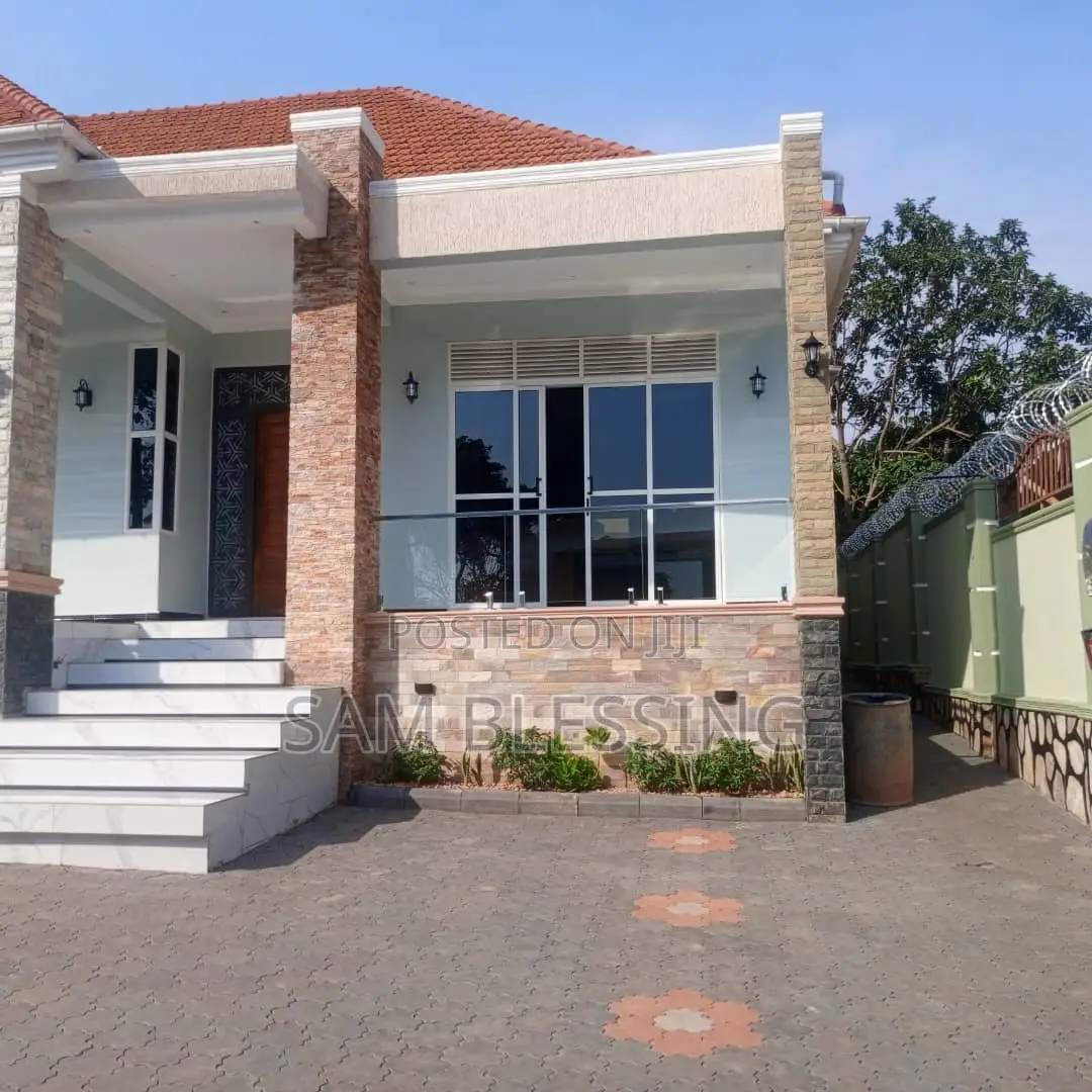 4bdrm House in Arkright City, Central Division for sale