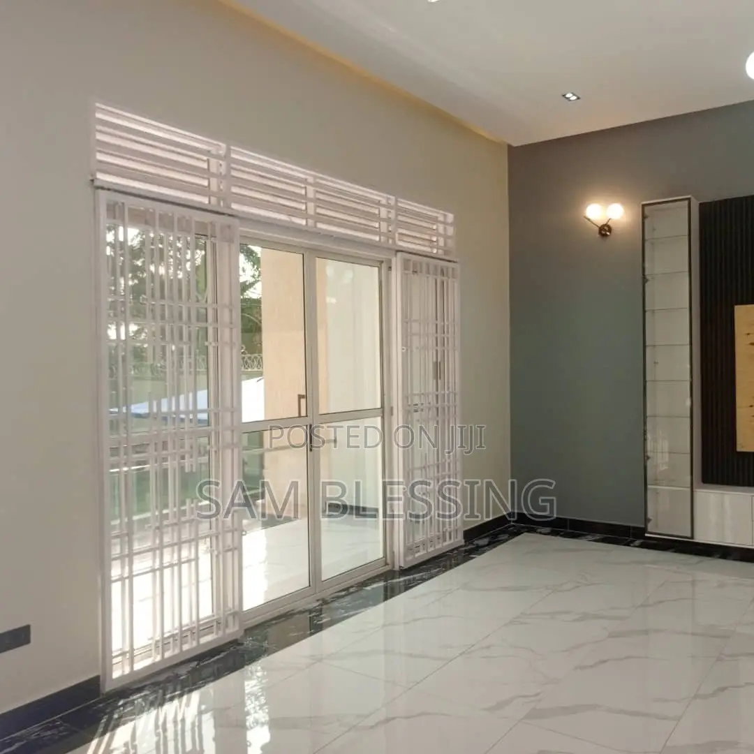 4bdrm House in Arkright City, Central Division for sale