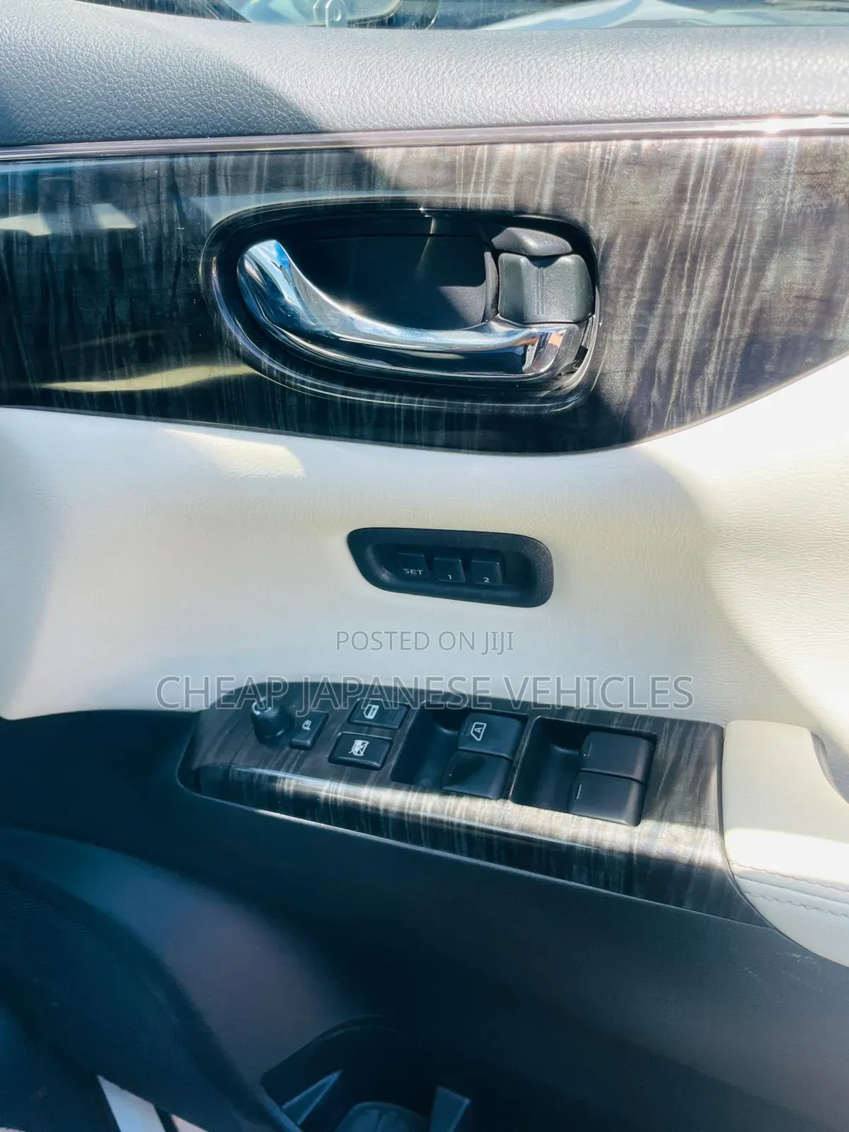Nissan Grand 2017 White