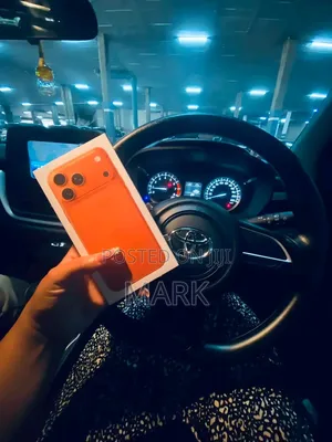 New Apple iPhone 17 Pro Max 256 GB Orange