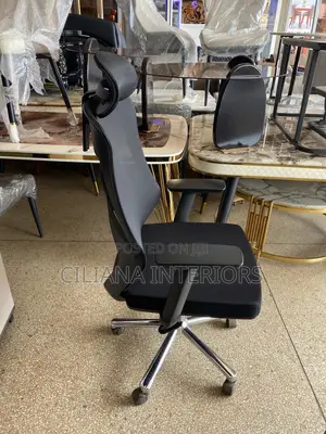 Headrest Chair