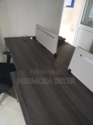 Office Table and Office Finitures
