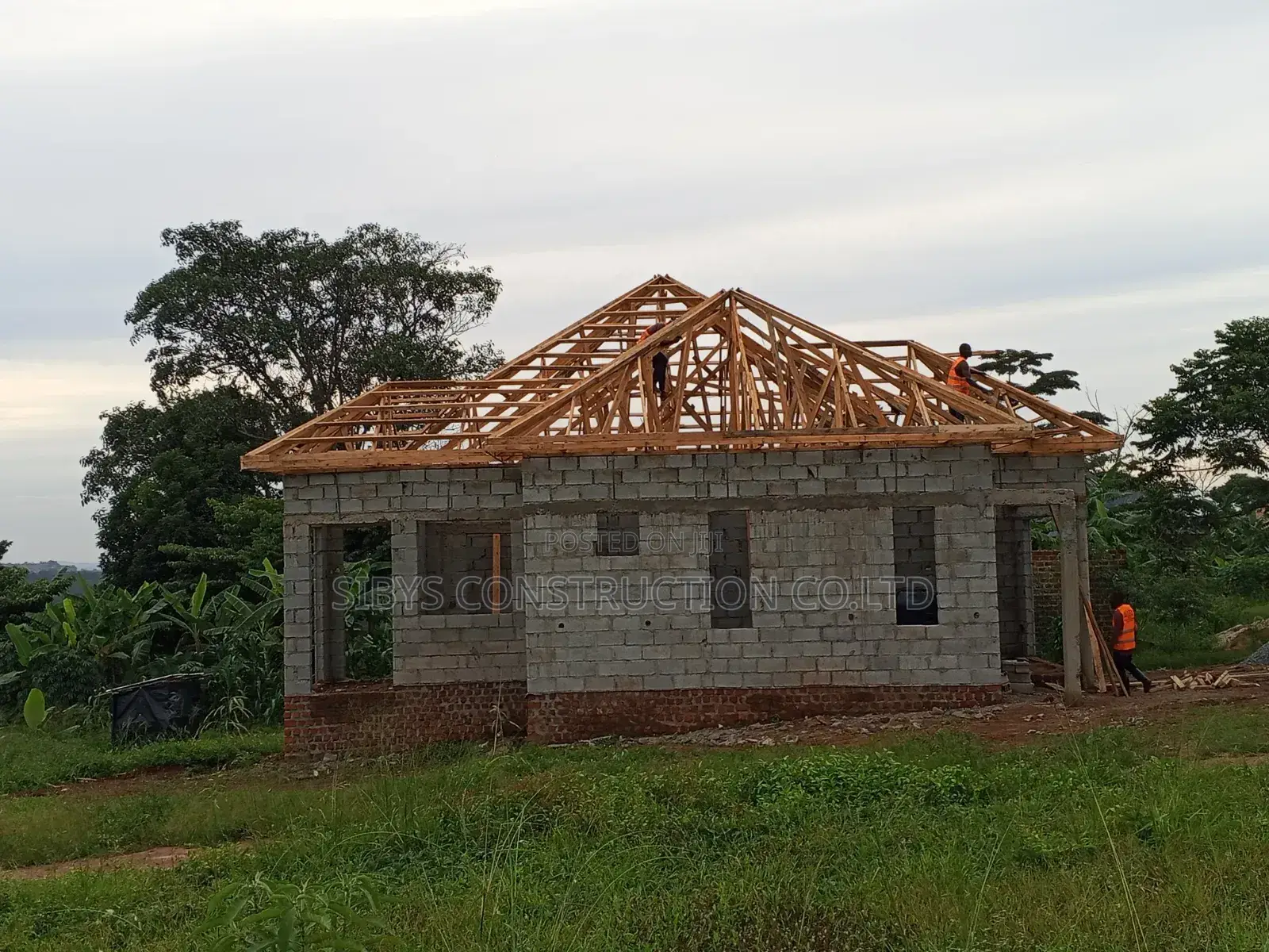 Experienced Roof Engineer