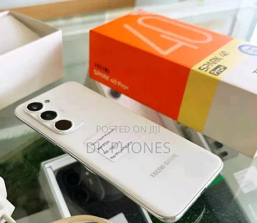 New Tecno Spark 40 Pro+ 256 GB White