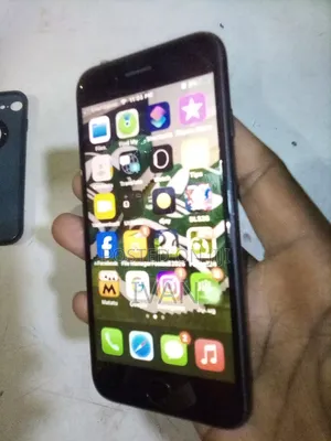 Apple iPhone 7 128 GB Black