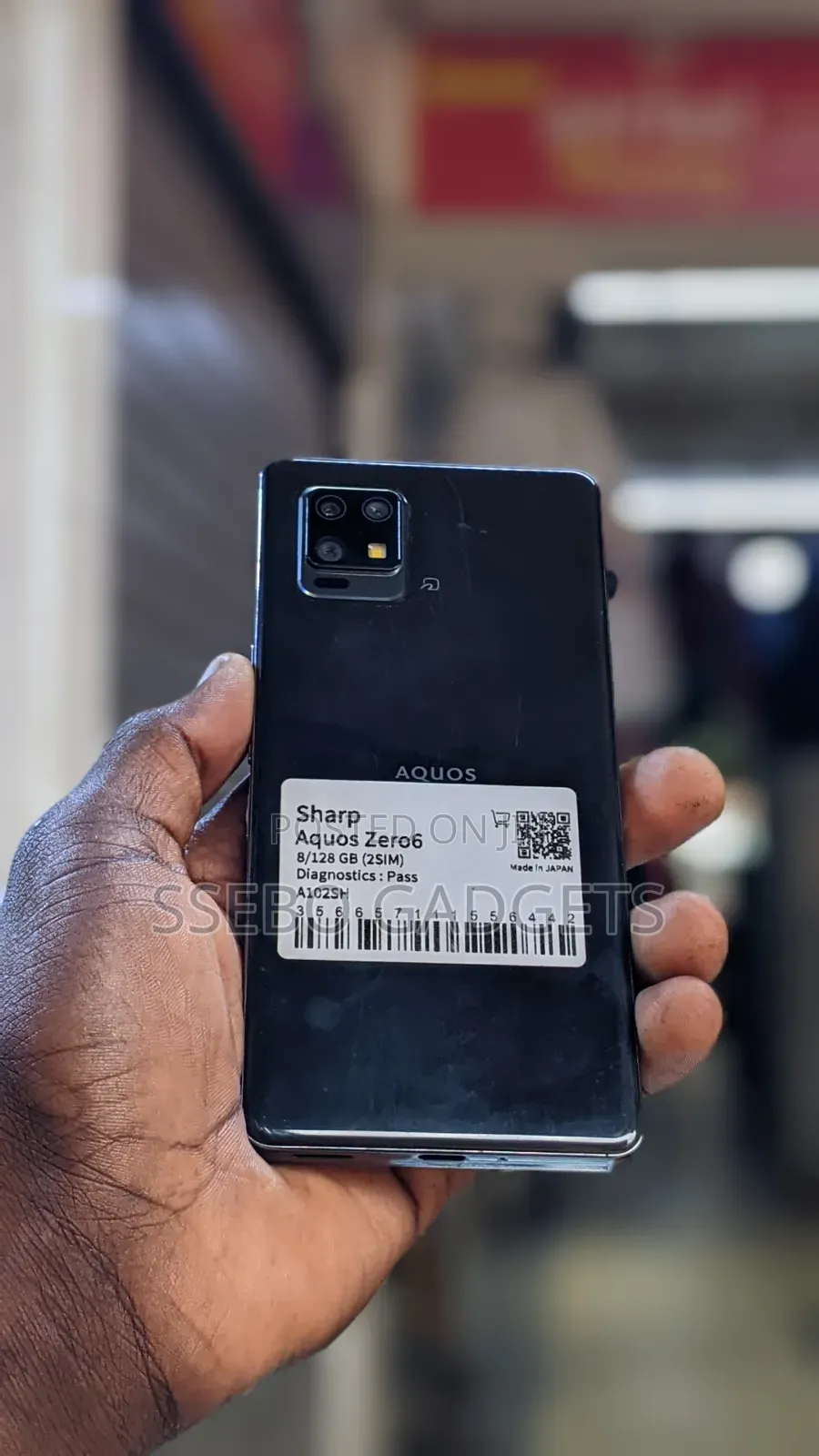 Sharp Aquos zero6 128 GB Black