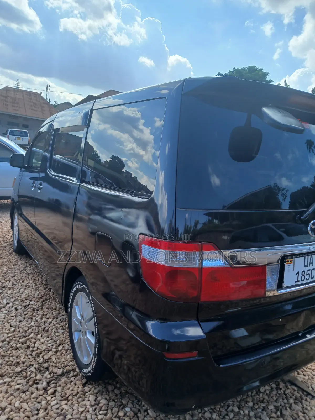Toyota Alphard 2.4 Petrol AWD 2007 Black