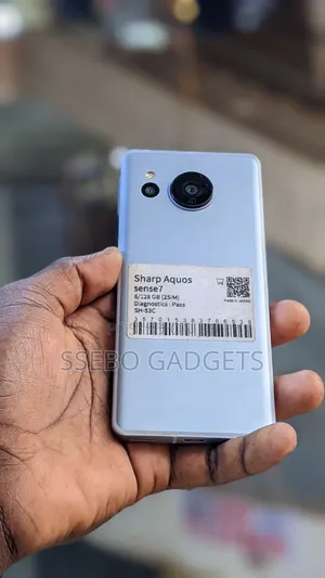 Sharp Aquos sense7 128 GB Purple