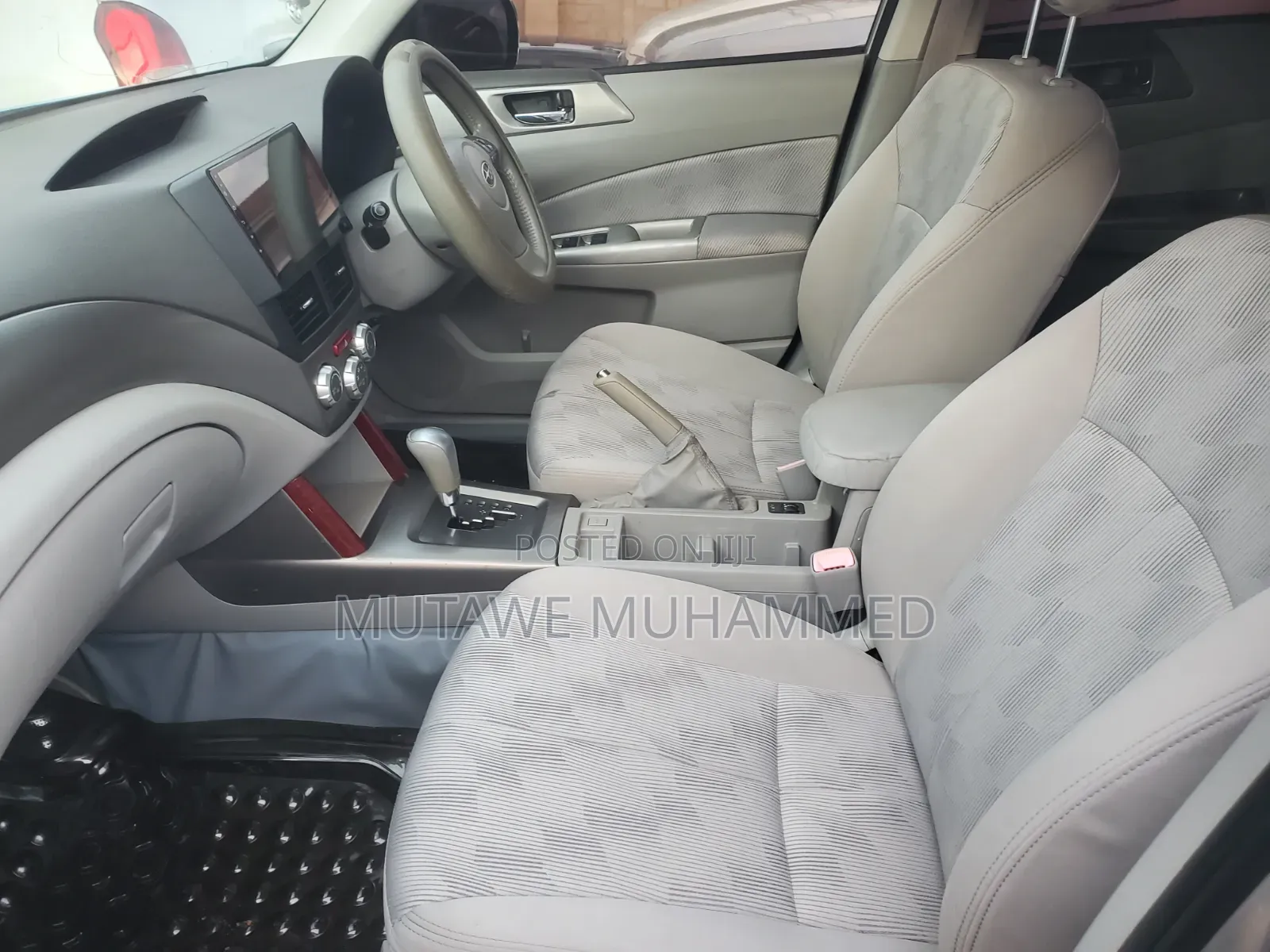 Subaru Forester 2011 Silver