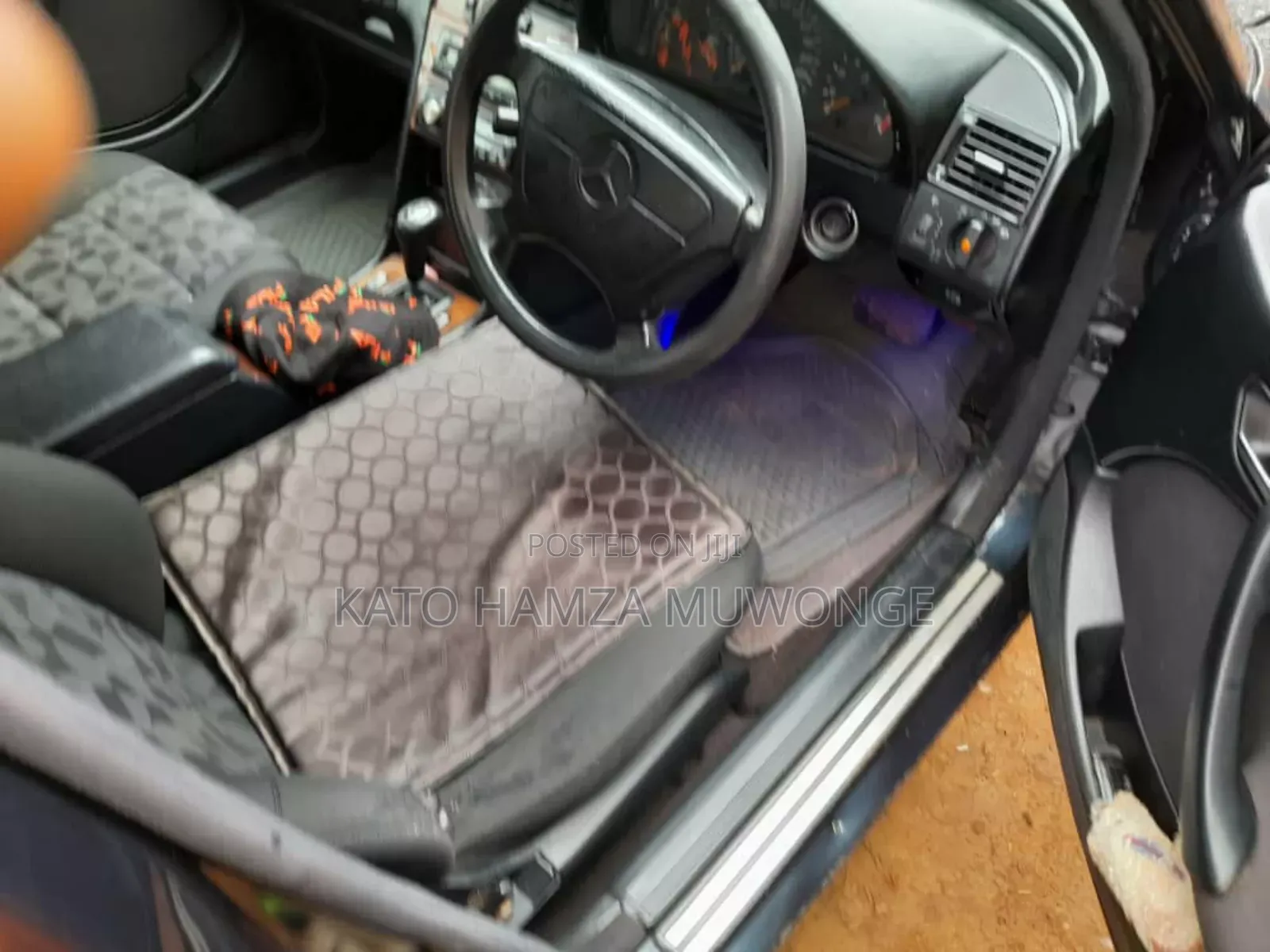 Mercedes-Benz C200 1999 Blue