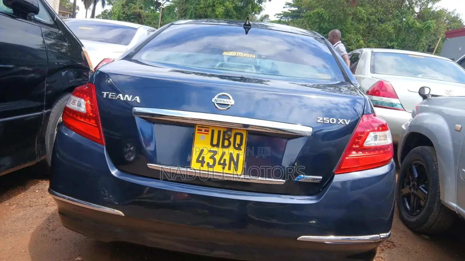 Nissan Teana 2010 Blue